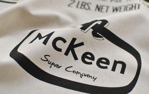 B&W Kitchen Window Short Curtain