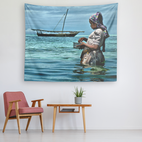 The Fisherwoman -  Original and Exclusive wall art Tapestry